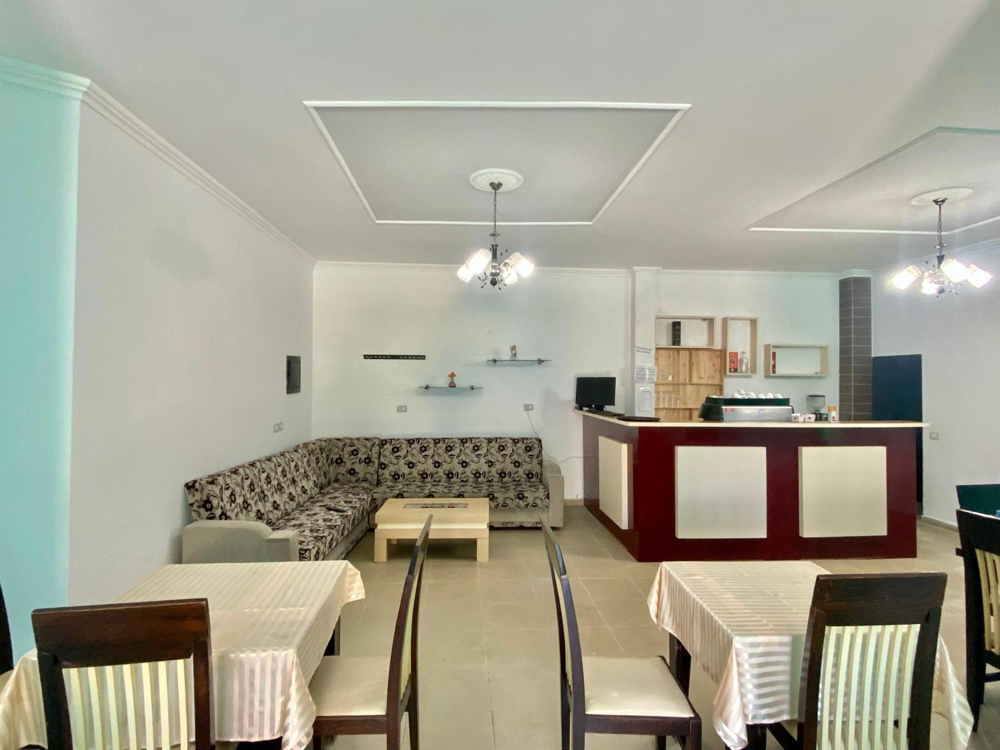 Hotel Adriatik Shengjin Bagian luar foto